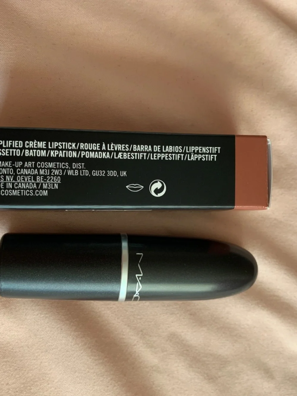 New! MAC Cosmetics Amplified Lipstick